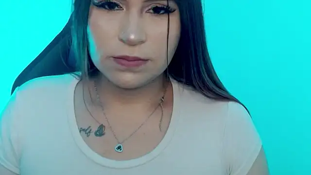 Snapshot of cata__gutierrez_ chatting on July 8, 2026, 3:55 am cata gutierrez online show from July 8, 2026, 3:55 am