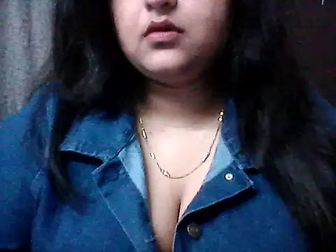 smile pretty online show from April 9, 2026, 6:13 pm