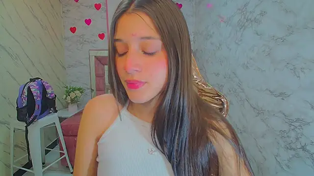 Snapshot of _Emily_v chatting on February 22, 2025, 1:35 pm Emily v online show from February 22, 2025, 1:35 pm