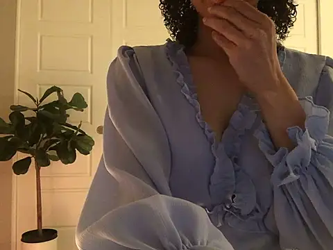 Snapshot of loveofbea chatting on January 31, 2025, 2:58 am loveofbea online show from January 31, 2025, 2:58 am