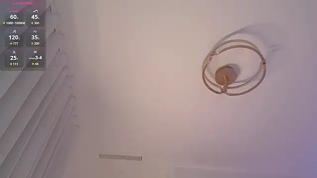 yourdreamsweetgirl online show from March 31, 2026, 8:09 pm