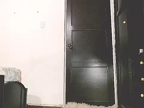 Snapshot of tifany19_ chatting on November 23, 2025, 1:38 am tifany19 online show from November 23, 2025, 1:38 am