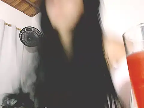 Snapshot of tifany19_ chatting on November 24, 2025, 1:27 am tifany19 online show from November 24, 2025, 1:27 am