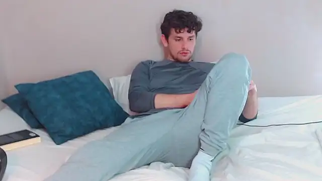 Elio555 online show from January 26, 2025, 2:35 am