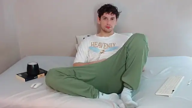 Elio555 online show from March 9, 2025, 7:12 am