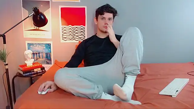 Elio555 online show from September 11, 2025, 11:05 pm