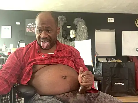 Snapshot of bigshh8 chatting on February 11, 2026, 6:57 pm bigshh8 online show from February 11, 2026, 6:57 pm