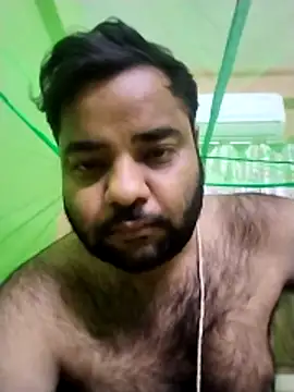 Snapshot of Rmoeo92 chatting on November 27, 2025, 11:40 pm Rmoeo92 online show from November 27, 2025, 11:40 pm