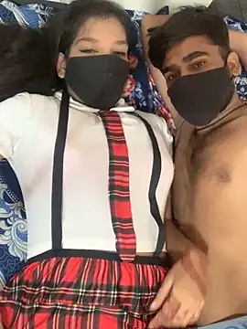 Snapshot of hottiess69 chatting on October 18, 2025, 3:09 am hottiess69 online show from October 18, 2025, 3:09 am