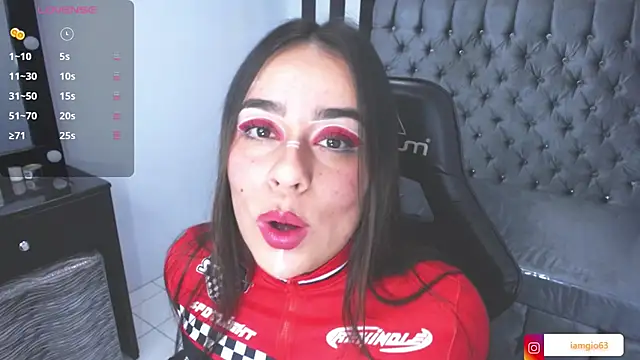 Snapshot of Georgina_1t chatting on February 14, 2025, 12:25 pm Georgina 1t online show from February 14, 2025, 12:25 pm