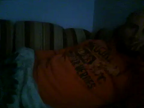 Snapshot of Rejtelmesest chatting on December 18, 2025, 10:38 pm Rejtelmesest online show from December 18, 2025, 10:38 pm