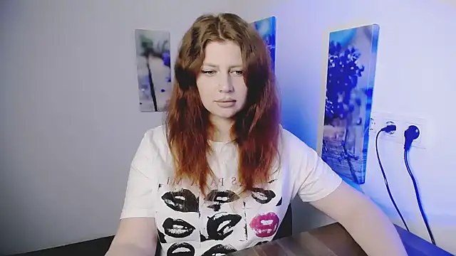 Snapshot of Lizzy_Love chatting on February 27, 2026, 9:53 am Lizzy Love online show from February 27, 2026, 9:53 am