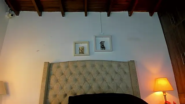 Snapshot of allisson_m chatting on March 7, 2026, 12:13 pm allisson m online show from March 7, 2026, 12:13 pm