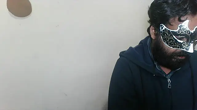 Snapshot of Cutehornycouples chatting on January 11, 2026, 5:51 pm Cutehornycouples online show from January 11, 2026, 5:51 pm