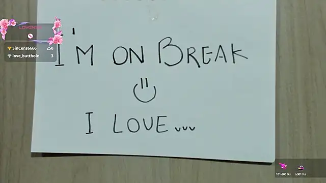 Snapshot of Queen_Antonella_Oficial chatting on January 17, 2025, 3:11 pm Queen Antonella Oficial online show from January 17, 2025, 3:11 pm