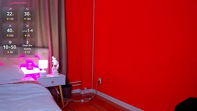 Snapshot of Valerie_Woods chatting on September 29, 2025, 12:16 am Valerie Woods online show from September 29, 2025, 12:16 am