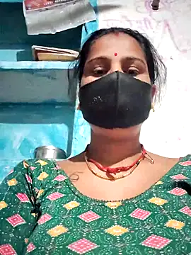 Snapshot of Hey_Ziya chatting on January 18, 2026, 11:52 pm Hey Ziya online show from January 18, 2026, 11:52 pm