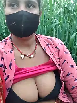 Snapshot of Hey_Ziya chatting on February 10, 2026, 11:47 am Hey Ziya online show from February 10, 2026, 11:47 am