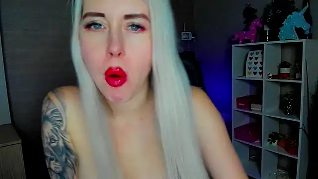 Snapshot of Mermaid_N chatting on January 15, 2026, 1:43 am Mermaid N online show from January 15, 2026, 1:43 am