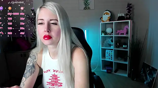 Snapshot of Mermaid_N chatting on February 18, 2026, 1:34 am Mermaid N online show from February 18, 2026, 1:34 am