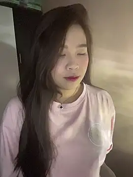 Snapshot of Bae1103 chatting on March 5, 2026, 5:09 pm Bae1103 online show from March 5, 2026, 5:09 pm