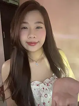 Snapshot of Bae1103 chatting on April 11, 2026, 8:51 am Bae1103 online show from April 11, 2026, 8:51 am