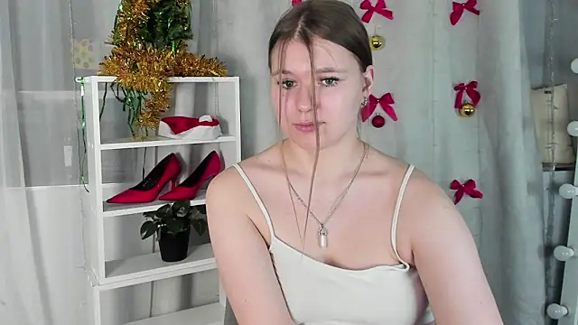 Rebecca Kelly online show from January 3, 2025, 10:08 pm