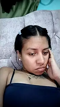 Tiphanydirty3 online show from September 20, 2025, 4:35 am