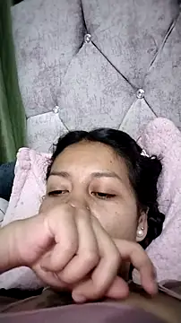 Tiphanydirty3 online show from September 25, 2025, 5:00 am