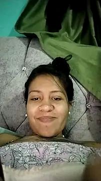 Tiphanydirty3 online show from December 5, 2025, 4:54 am