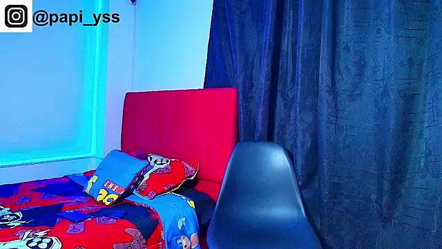 dominic smith  online show from October 12, 2025, 11:48 pm