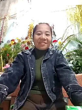 Snapshot of Queen_18200 chatting on January 17, 2025, 10:22 am Queen 18200 online show from January 17, 2025, 10:22 am