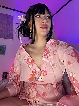 Tsuki-moon online show from October 26, 2025, 12:11 pm