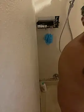 fatdickmgee online show from November 12, 2025, 12:55 am