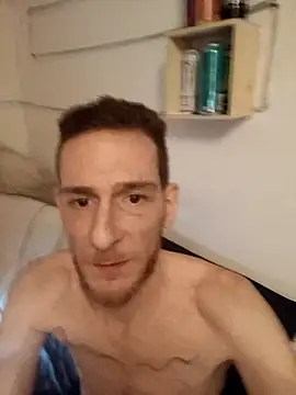 Snapshot of SInfiniSensation1 chatting on January 3, 2025, 2:32 am SInfiniSensation1 online show from January 3, 2025, 2:32 am