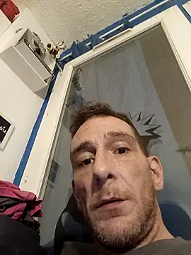 Snapshot of SInfiniSensation1 chatting on October 1, 2025, 10:05 pm SInfiniSensation1 online show from October 1, 2025, 10:05 pm