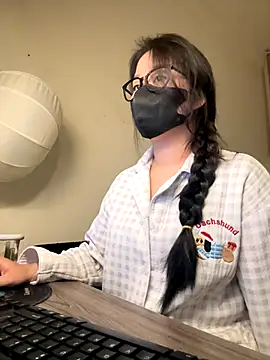 Snapshot of Jenni_nana chatting on December 23, 2025, 6:44 am Jenni nana online show from December 23, 2025, 6:44 am