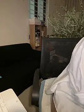 Snapshot of Jenni_nana chatting on February 5, 2026, 7:46 am Jenni nana online show from February 5, 2026, 7:46 am