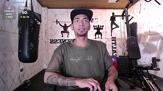 Snapshot of DrakeNeumann chatting on February 16, 2025, 3:37 am DrakeNeumann online show from February 16, 2025, 3:37 am