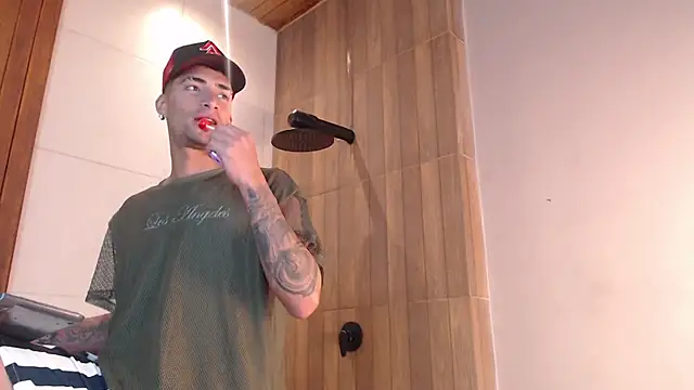 Snapshot of DrakeNeumann chatting on February 23, 2025, 9:55 am DrakeNeumann online show from February 23, 2025, 9:55 am