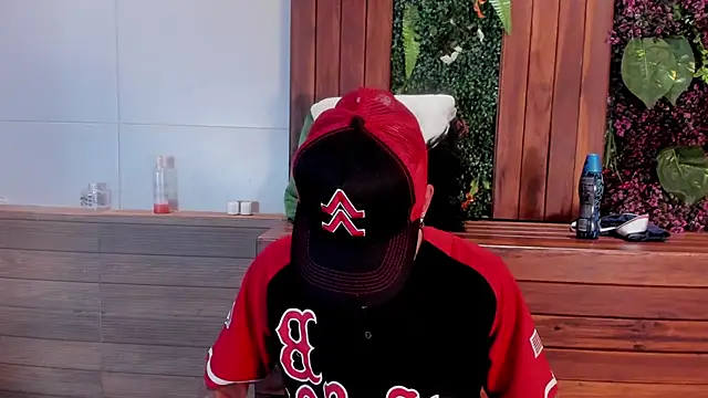 Snapshot of DrakeNeumann chatting on March 23, 2025, 6:16 am DrakeNeumann online show from March 23, 2025, 6:16 am