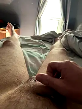 Tyler98425 online show from October 13, 2025, 3:01 pm