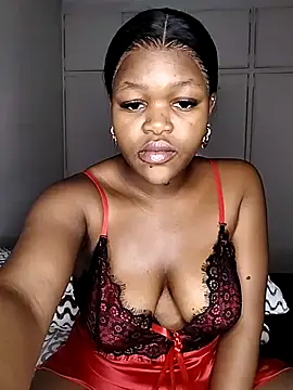 Sexymamibo online show from February 7, 2026, 6:22 pm