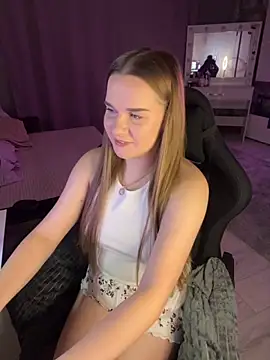 Lexi noah online show from October 2, 2025, 9:22 pm