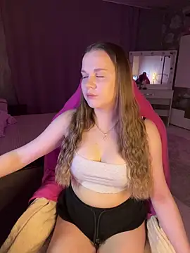 Snapshot of Lexi_noah chatting on February 1, 2026, 9:24 pm Lexi noah online show from February 1, 2026, 9:24 pm