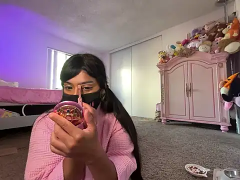 Onlypawzz online show from May 21, 2026, 12:28 am