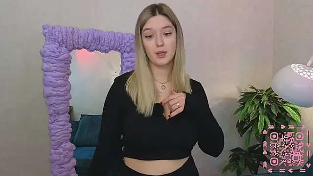 JessRosen online show from February 1, 2025, 4:35 am