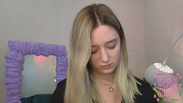 JessRosen online show from February 1, 2025, 10:48 am