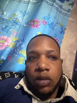 Snapshot of Badbob33 chatting on March 22, 2026, 8:34 pm Badbob33 online show from March 22, 2026, 8:34 pm