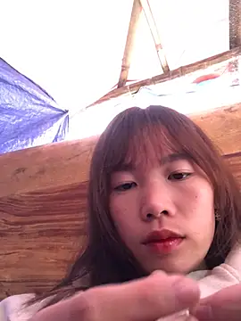 ngoclothingoc9en online show from December 10, 2024, 8:08 am